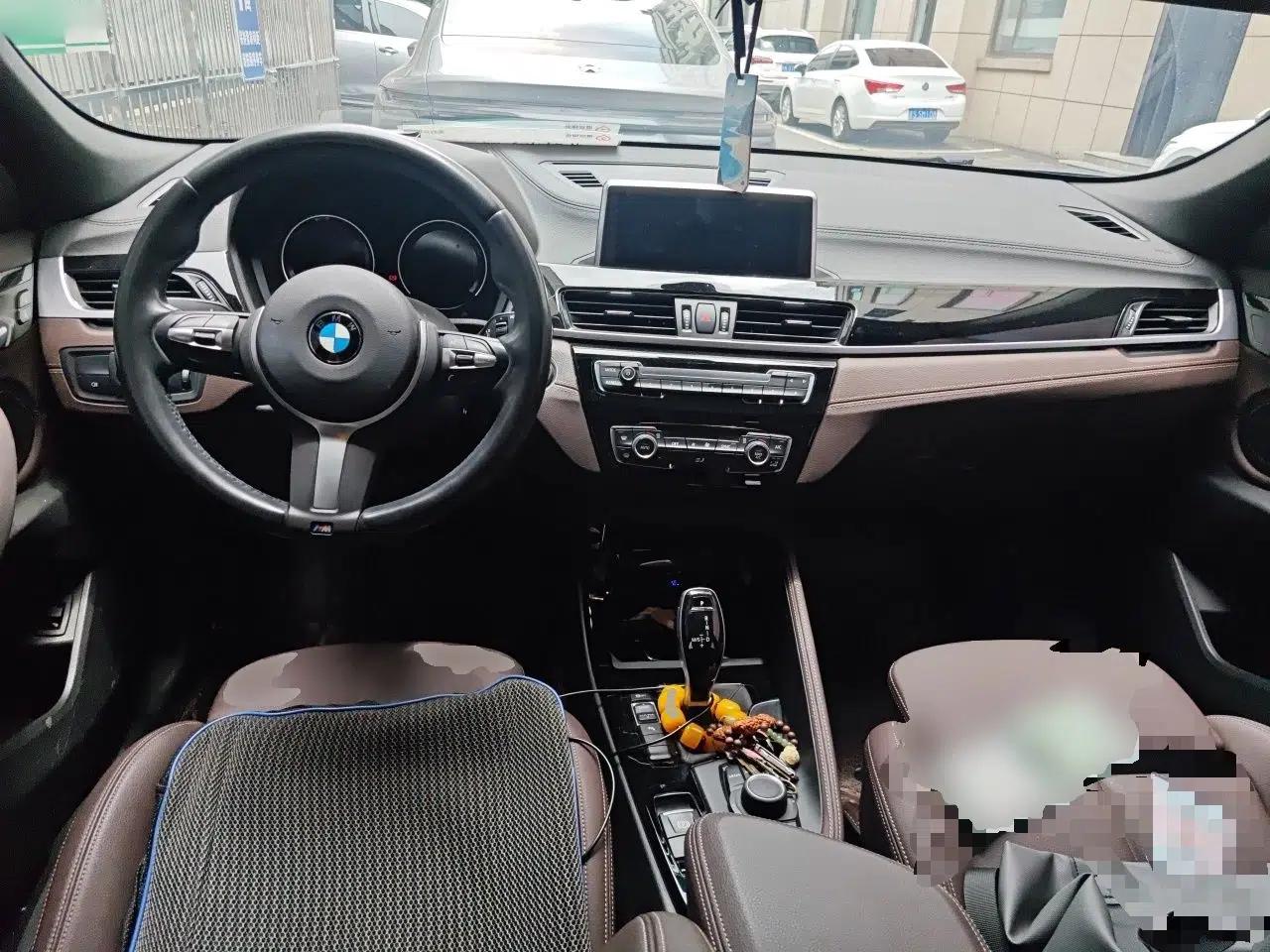 BMW X2 2020 sDrive25i Leading Model M Sport Package — миниатюра 9