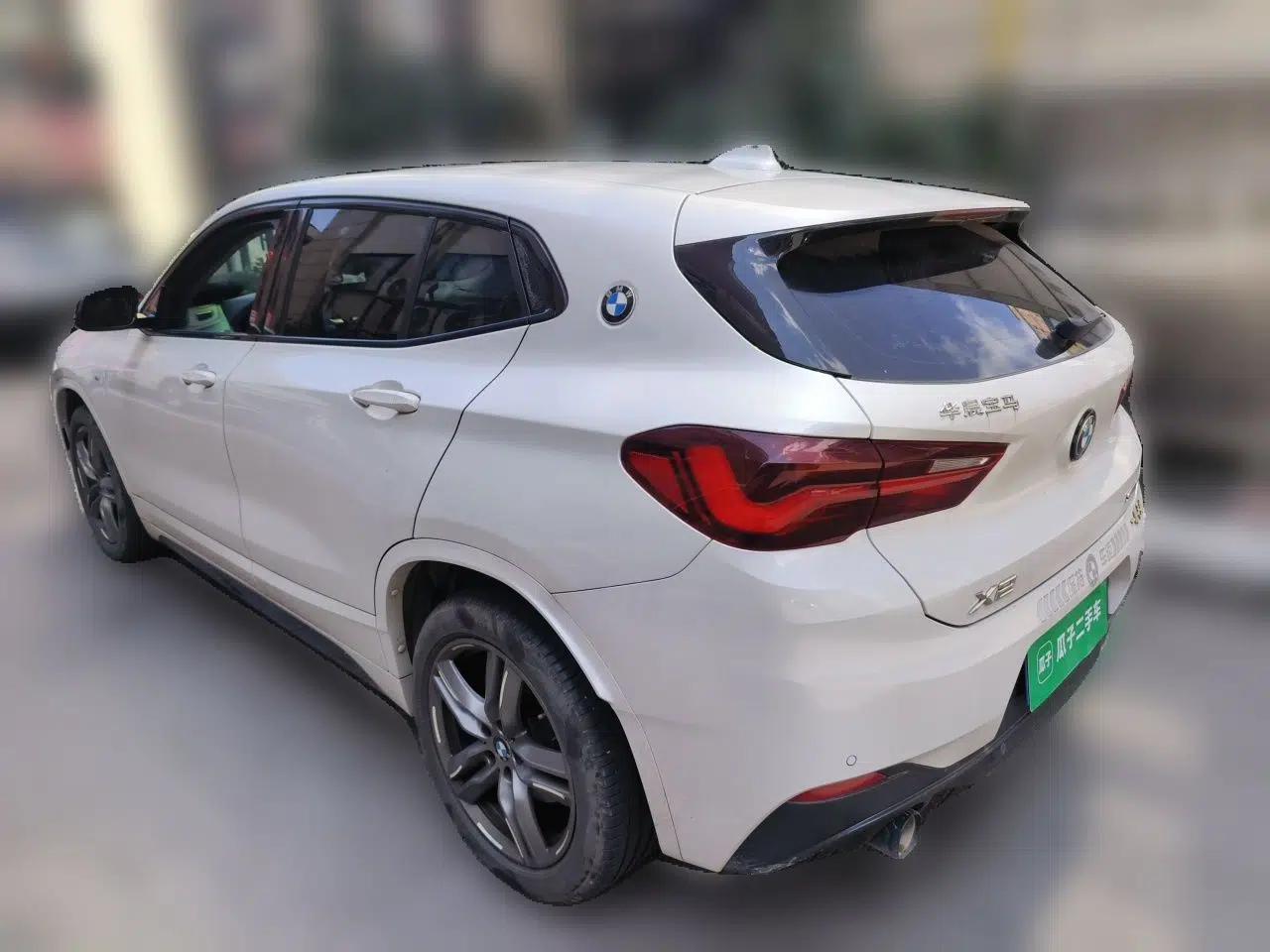 BMW X2 2023 sDrive25i M Sport Night Edition — миниатюра 4
