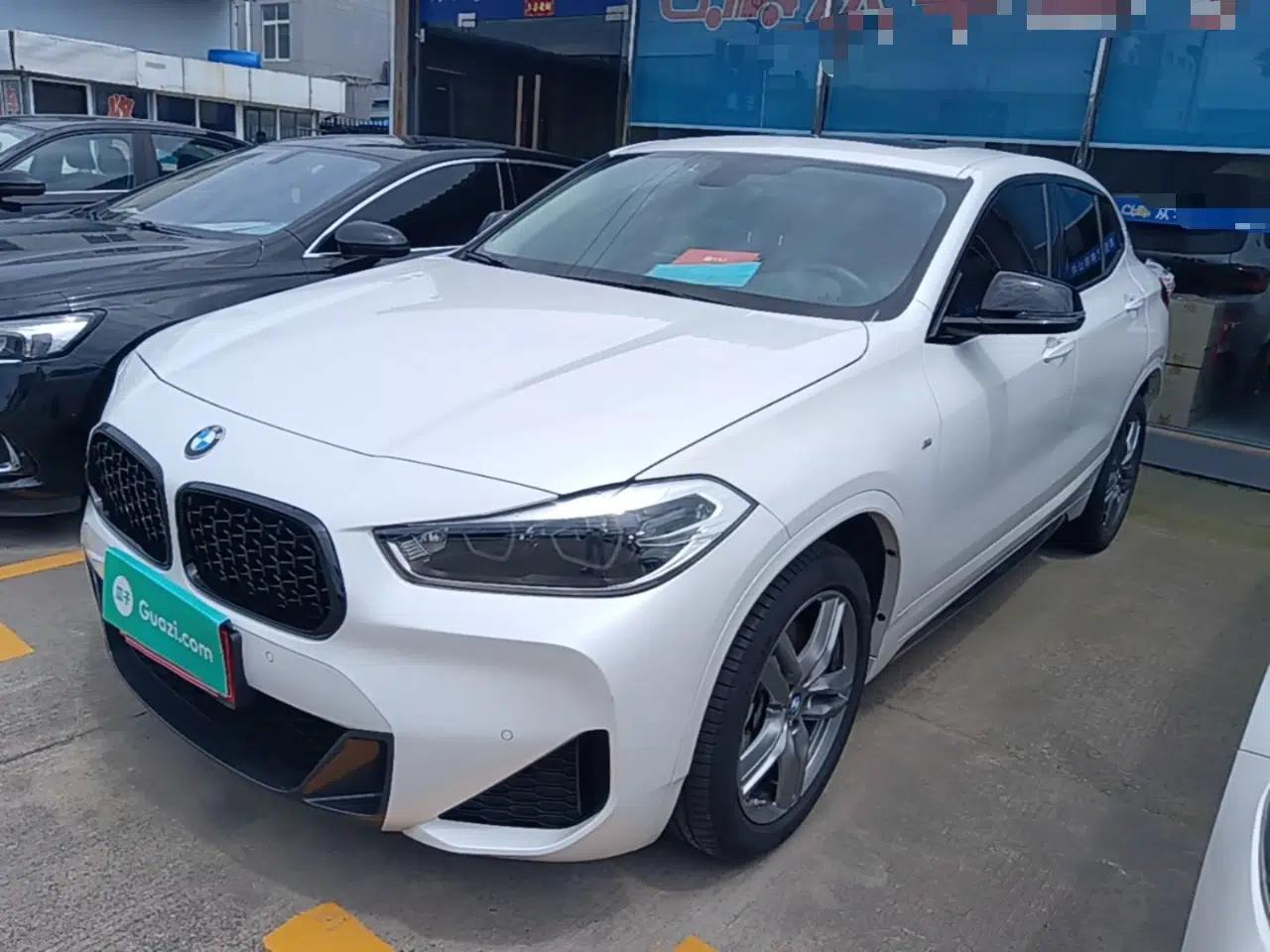 BMW X2 2023 sDrive25i M Sport Night Edition — миниатюра 1