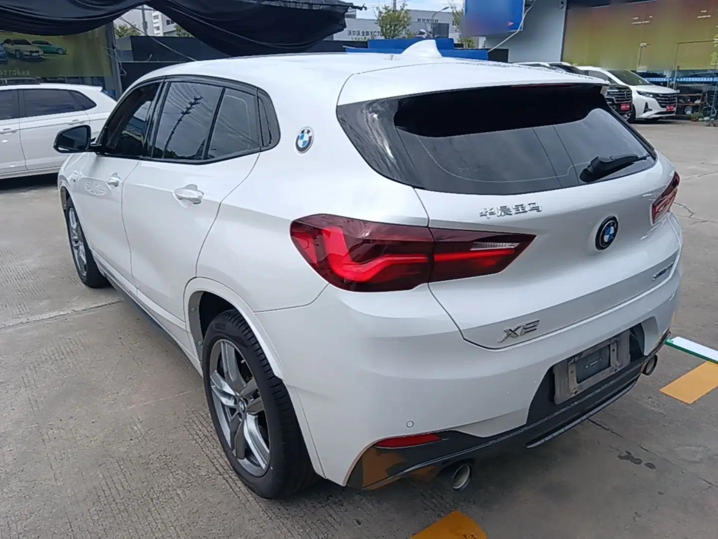 BMW X2 2023 sDrive25i M Sport Night Edition — миниатюра 4