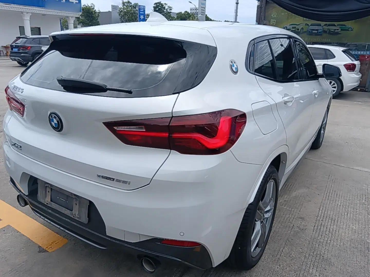 BMW X2 2023 sDrive25i M Sport Night Edition — миниатюра 6