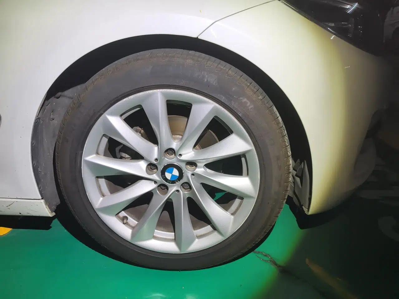 BMW 3 Series GT 2018 320i Sport Edition — миниатюра 8