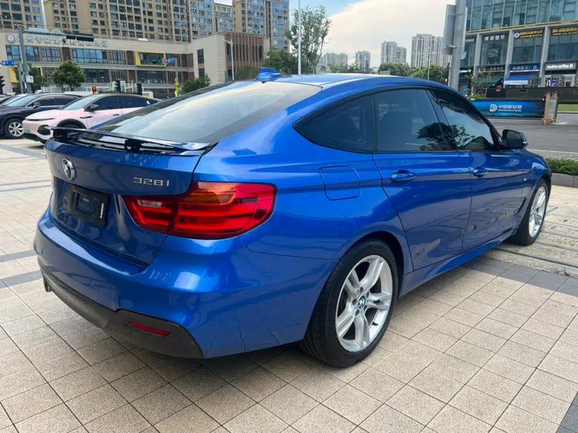 BMW 3 Series GT 2014 328i Design Package Model — миниатюра 15