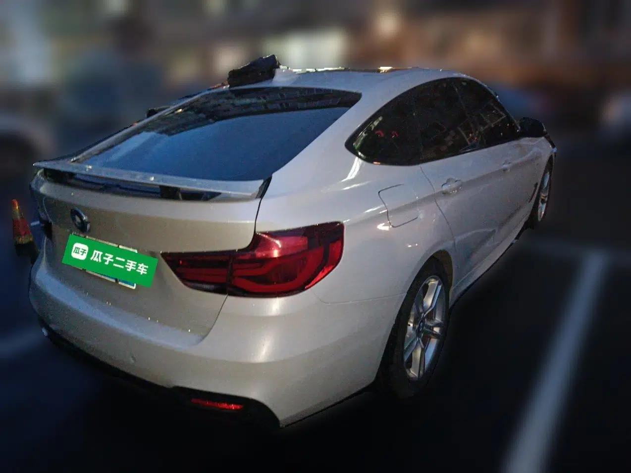 BMW 3 Series GT 2019 320i M Sport Package — миниатюра 6