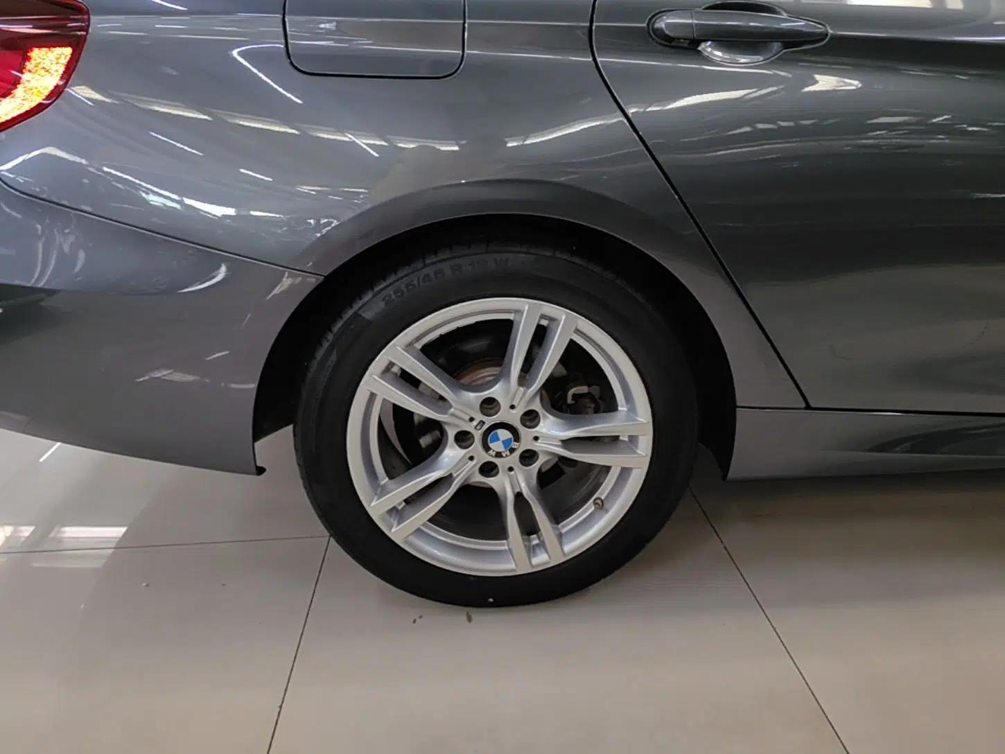 BMW 3 Series GT 2019 320i M Sport Package — миниатюра 11