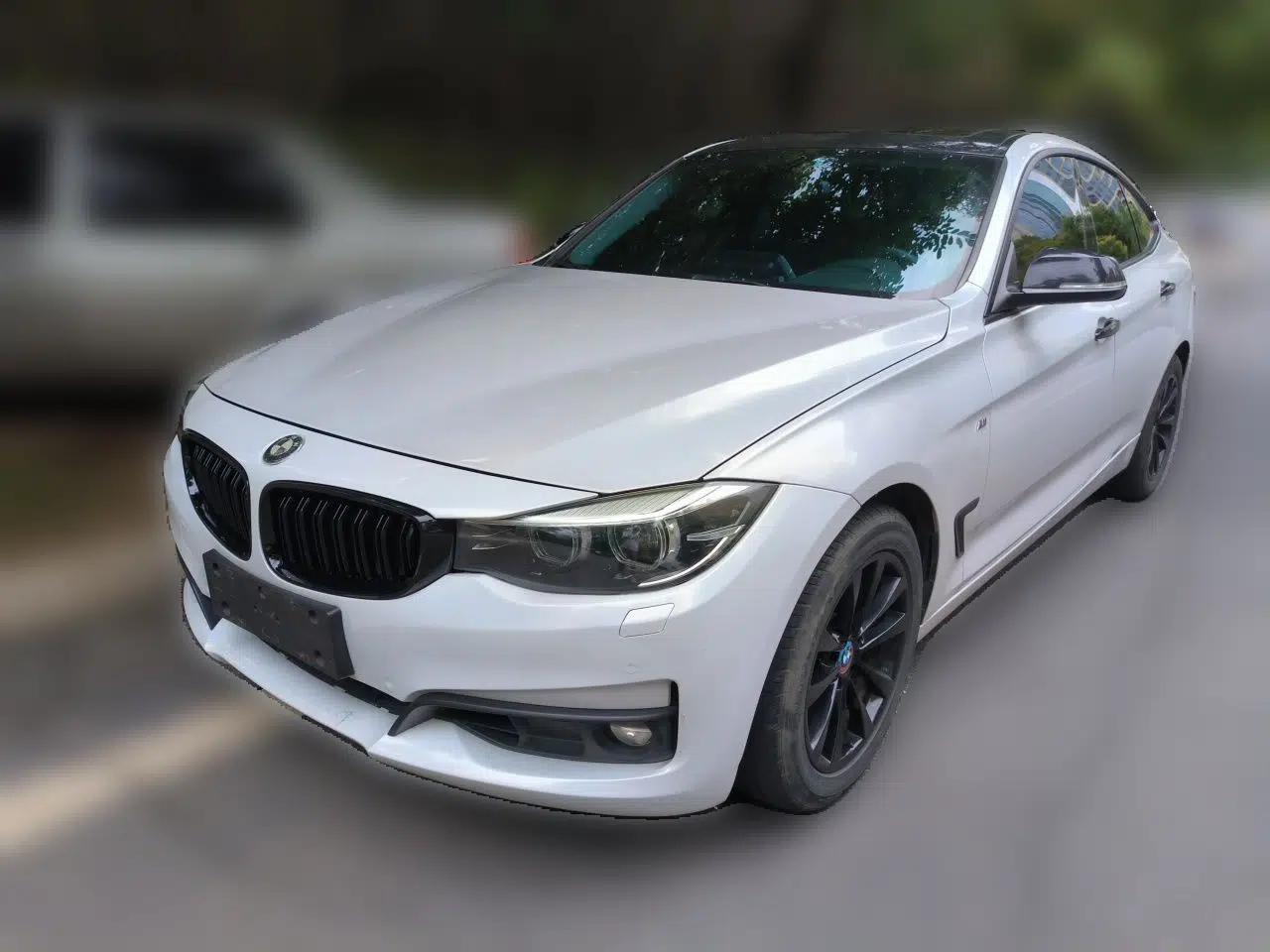 BMW 3 Series GT 2017 320i Sport Edition — миниатюра 1