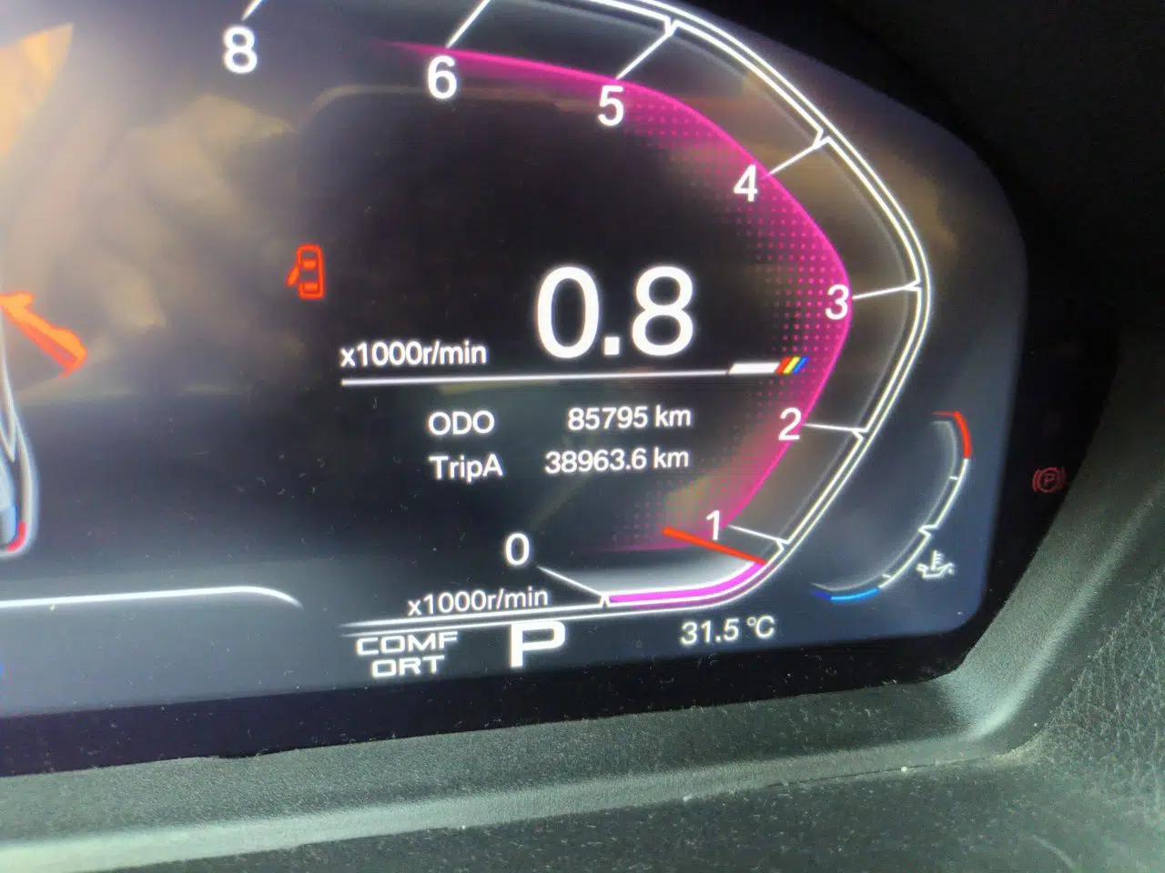 BMW 3 Series GT 2017 320i Sport Edition — миниатюра 12