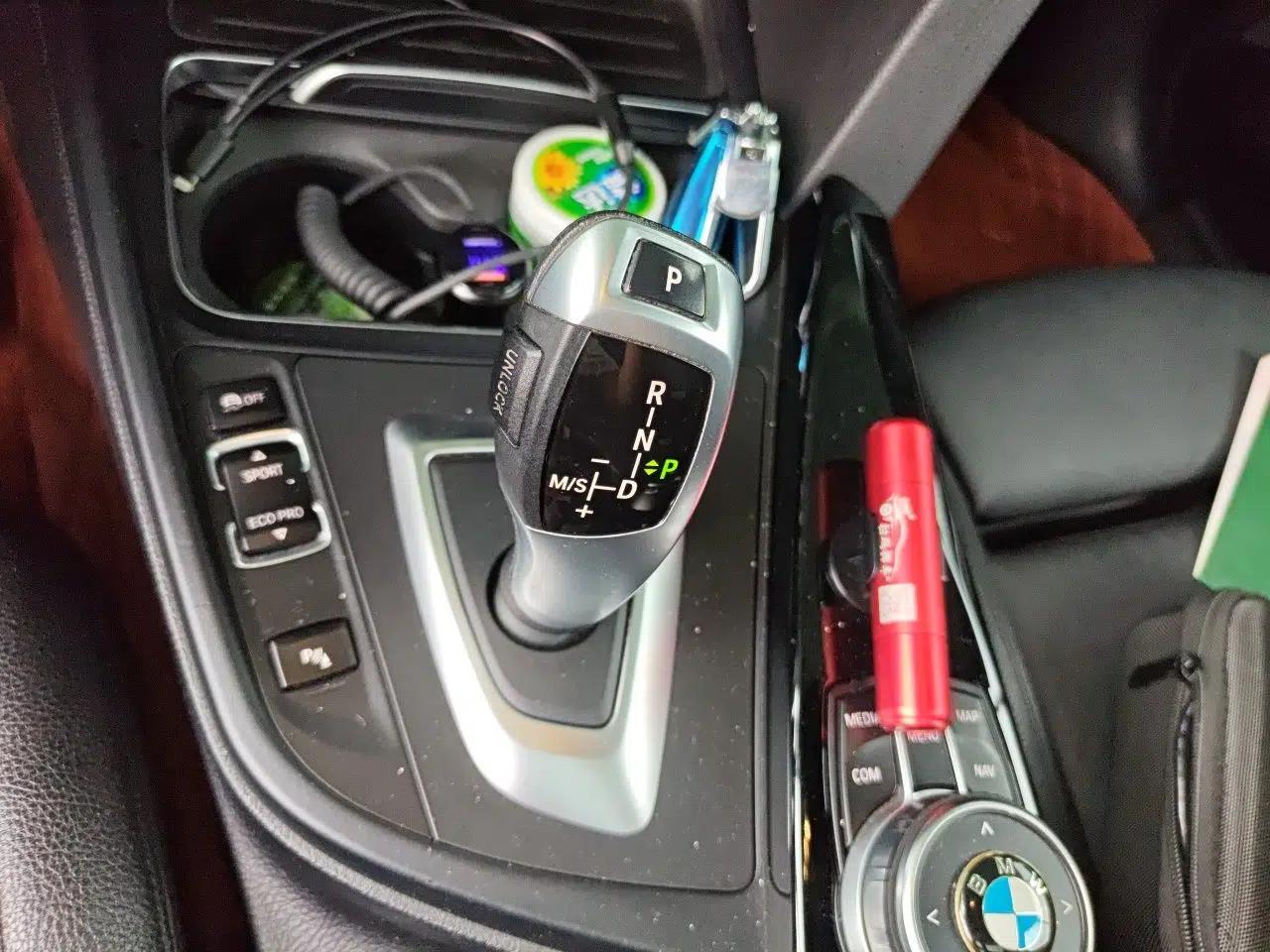 BMW 3 Series GT 2019 320i M Sport Package — миниатюра 14