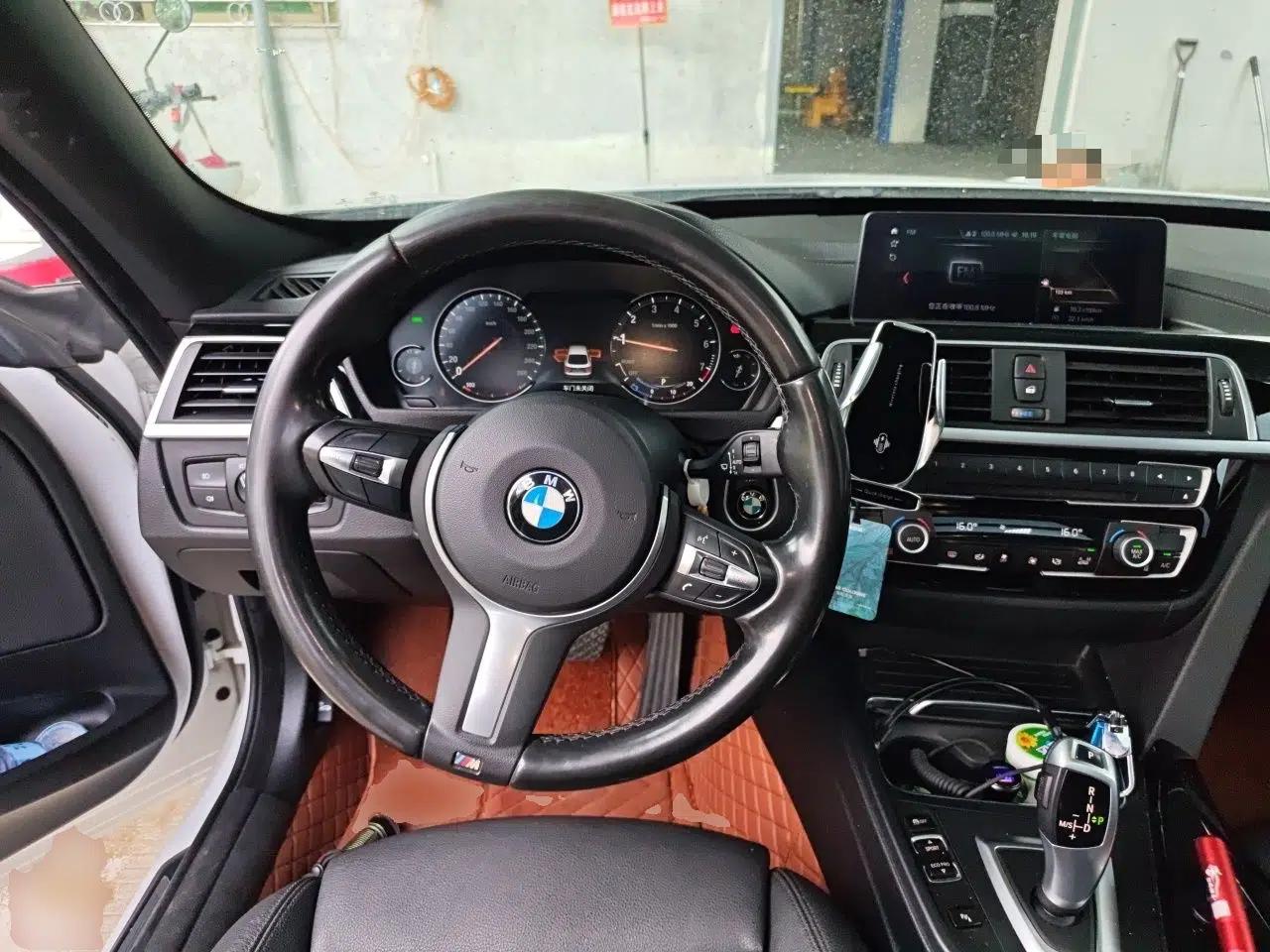 BMW 3 Series GT 2019 320i M Sport Package — миниатюра 10