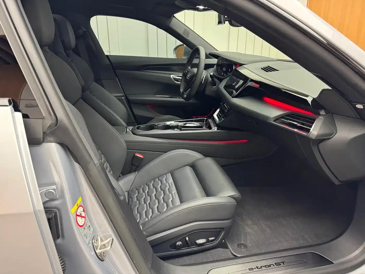 Audi e-tron GT 2023 Base Model — миниатюра 20