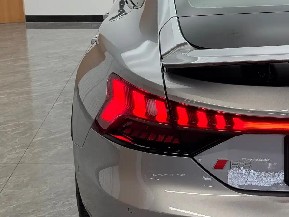 Audi e-tron GT 2023 Base Model — миниатюра 10