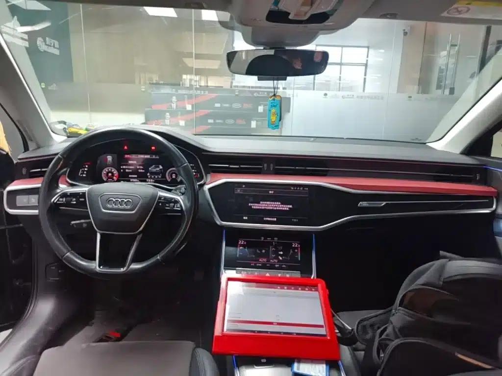 2021 Audi A6 Imported Model Avant 45 TFSI Dynamic Edition — миниатюра 10