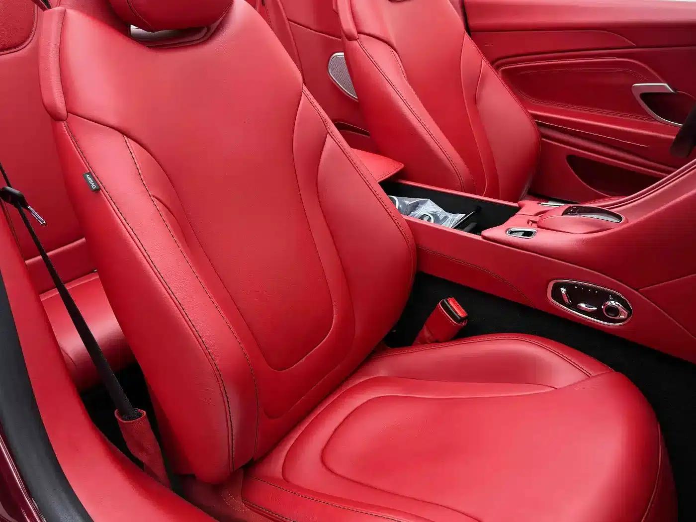 Aston Martin DB11 2020 4.0T V8 Volante — миниатюра 14