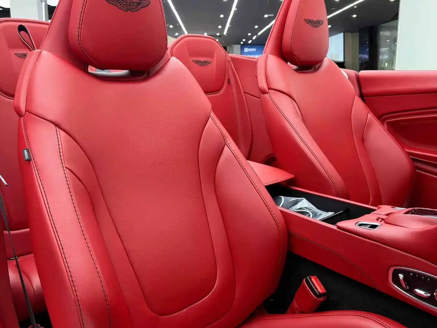 Aston Martin DB11 2020 4.0T V8 Volante — миниатюра 15