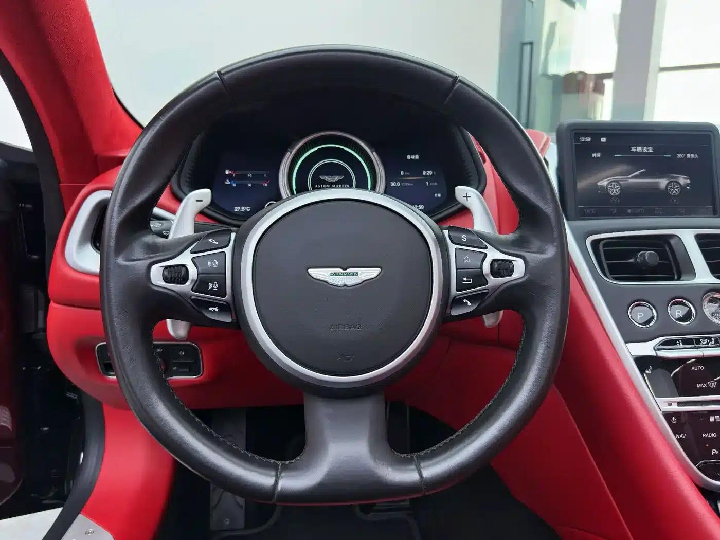 Aston Martin DB11 2020 4.0T V8 Volante — миниатюра 20
