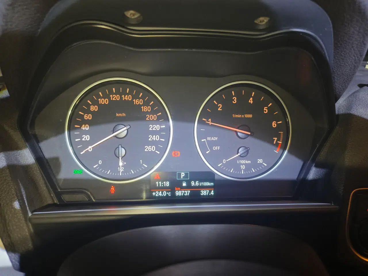 BMW 2 Series 2015 218i — миниатюра 11