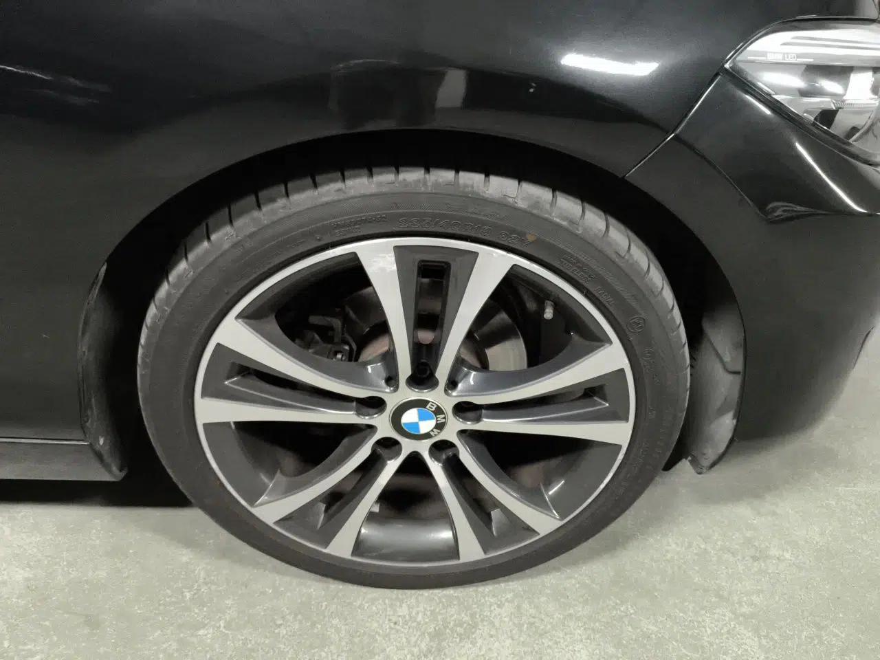 BMW 2 Series 2018 220i Sport Design Package — миниатюра 8