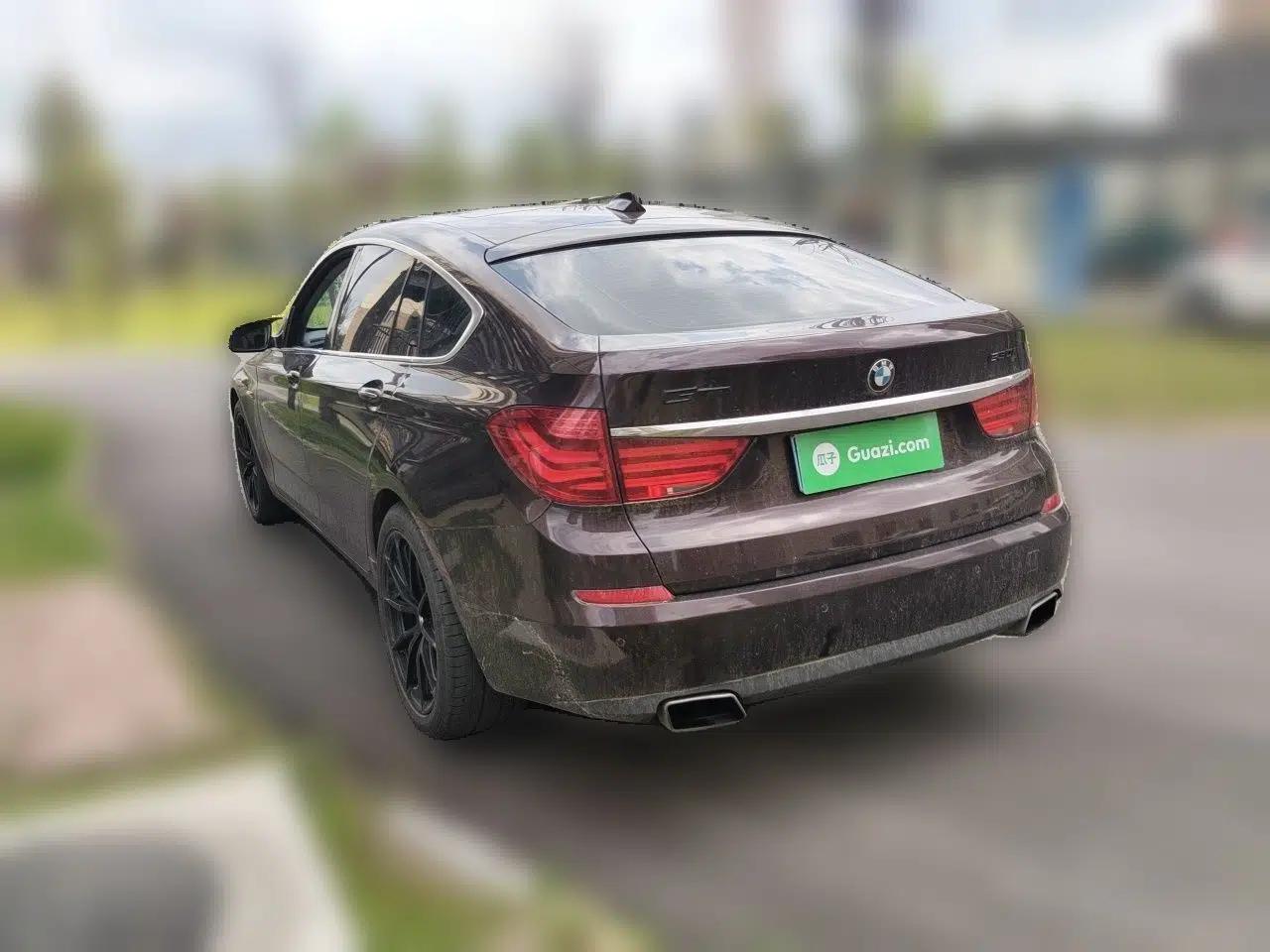 BMW 5 Series GT 2011 535i xDrive Luxury Edition — миниатюра 4