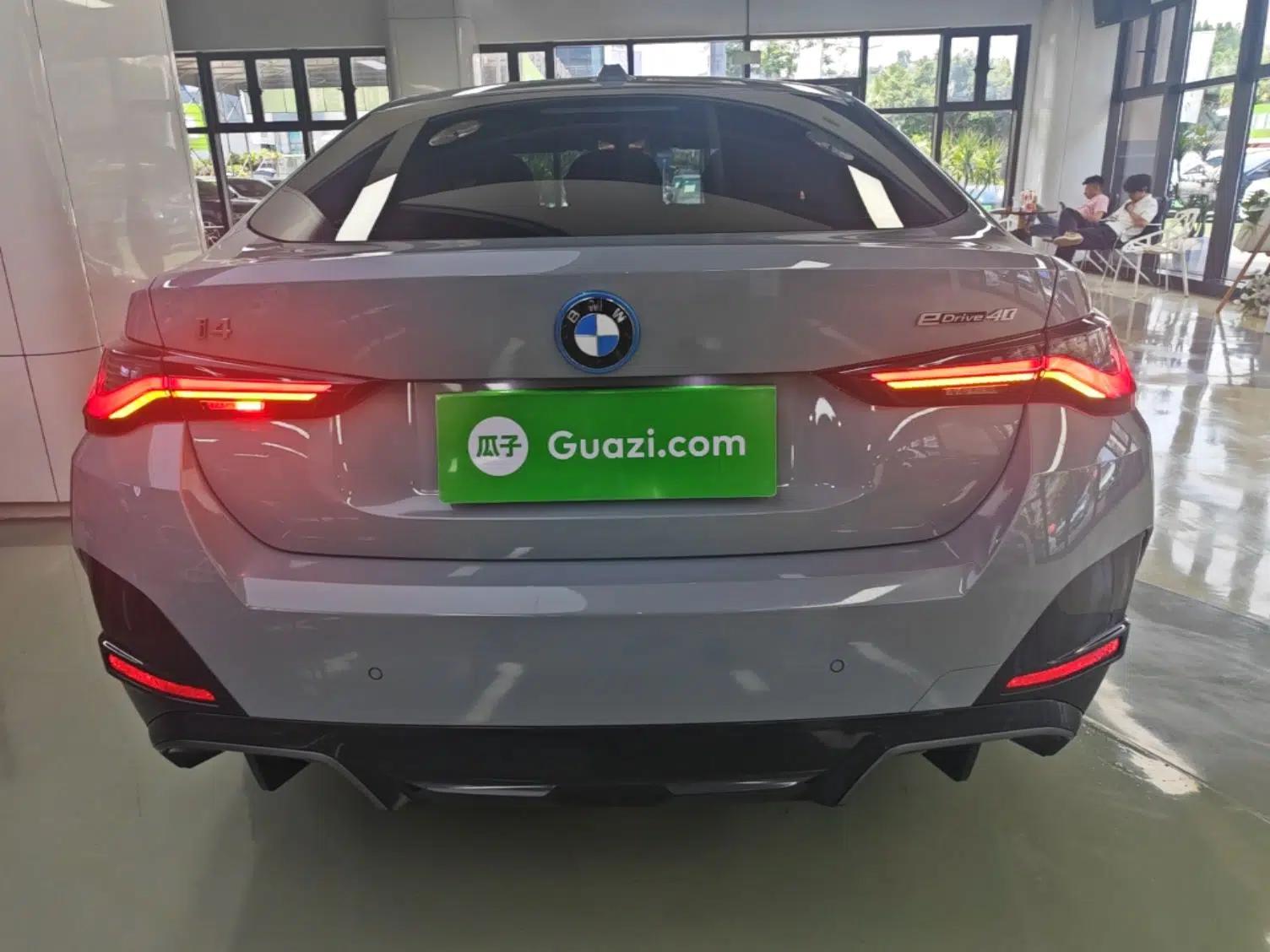 BMW i4 2022 eDrive40 — миниатюра 5