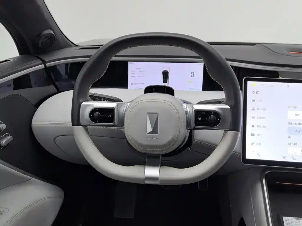 Avita 11 2022 Model, Extended Range Dual Motor Luxury Edition, 4 Seats — миниатюра 11
