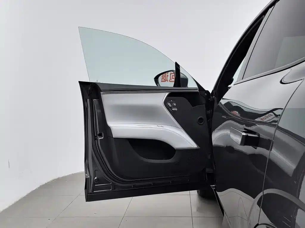 Avita 11 2022 Model, Extended Range Dual Motor Luxury Edition, 4 Seats — миниатюра 8