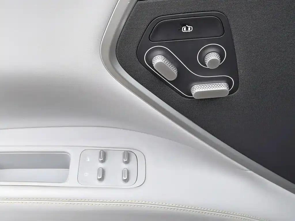 Avita 11 2022 Model, Extended Range Dual Motor Luxury Edition, 4 Seats — миниатюра 9
