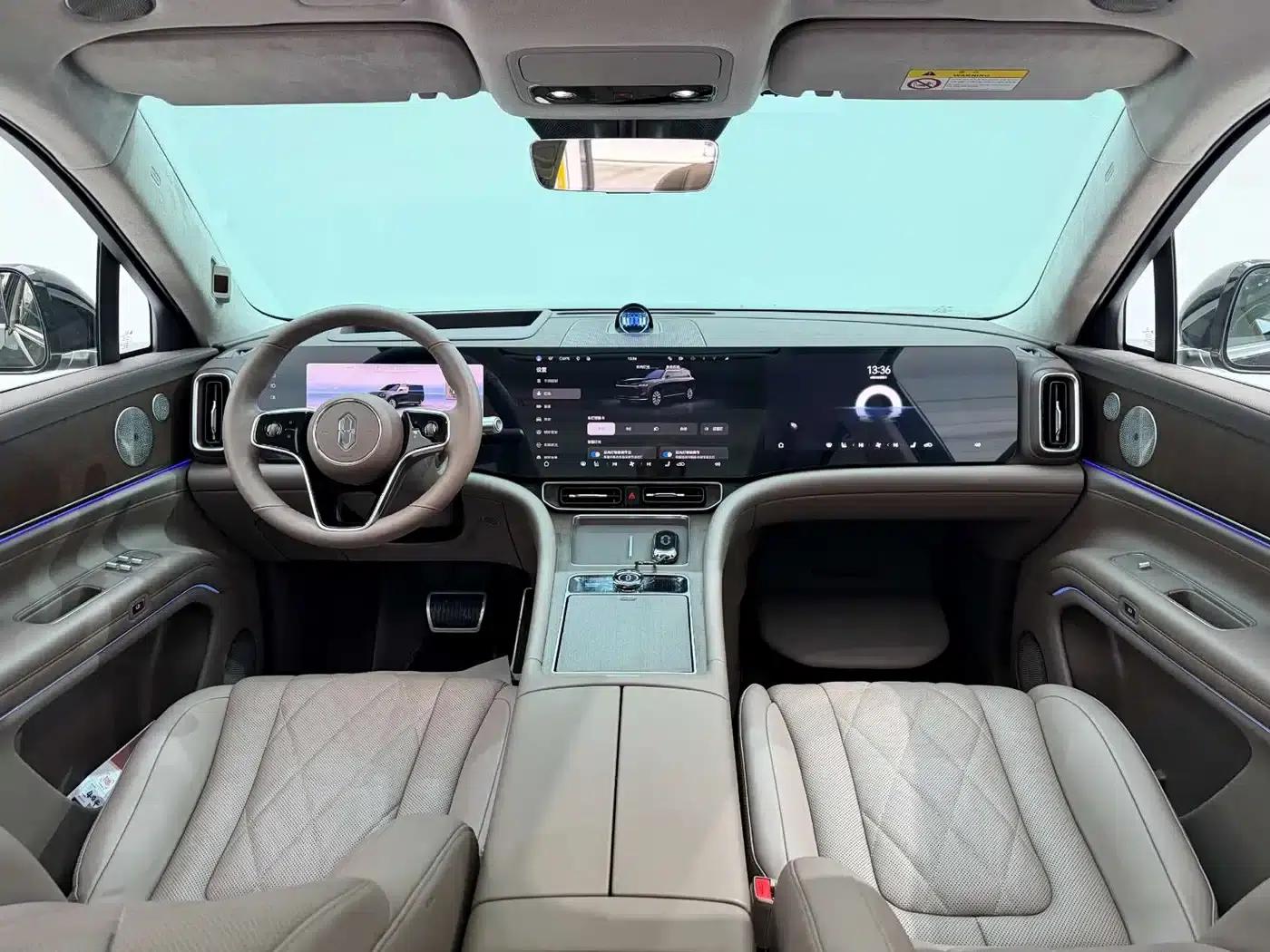 Wenjie M9 2024 Range Extended Ultra Edition 42kWh 6-Seater — миниатюра 22