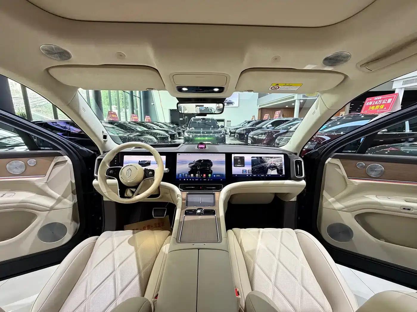 Wenjie M9 2025 Pure Electric Ultra Edition 100kWh 6-Seat Version (192-line LiDAR) — миниатюра 11