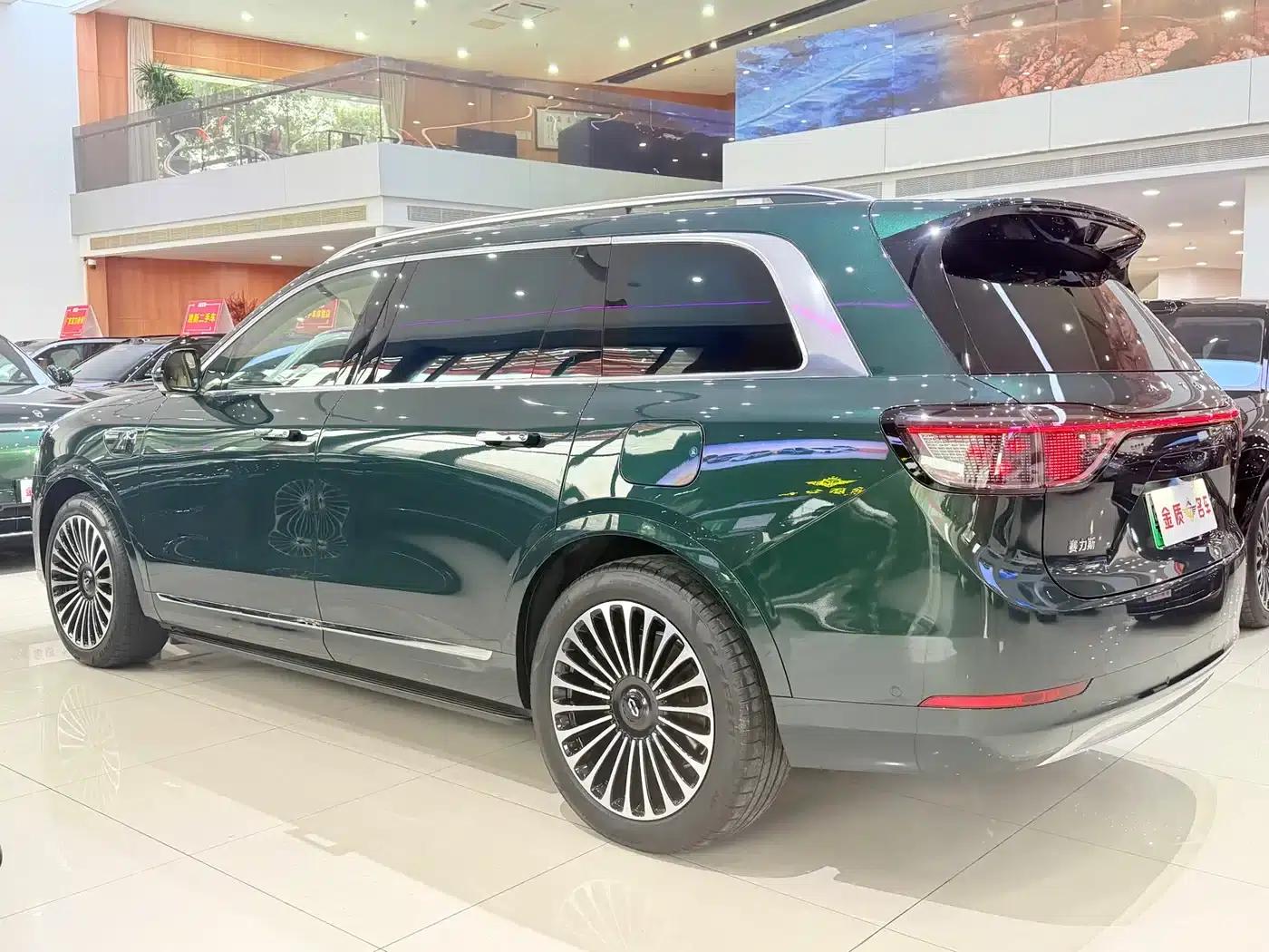 Wenjie M9 2025 Pure Electric Ultra Edition 100kWh 6-Seat Version (192-line LiDAR) — миниатюра 13