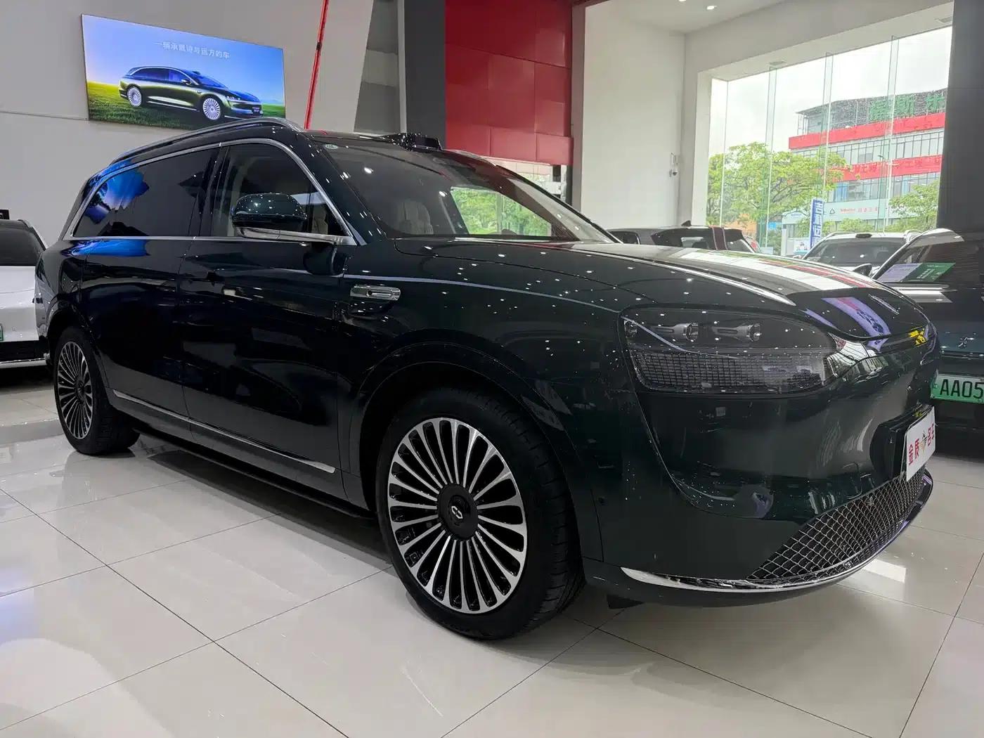 Wenjie M9 2025 Pure Electric Ultra Edition 100kWh 6-Seat Version (192-line LiDAR) — миниатюра 3
