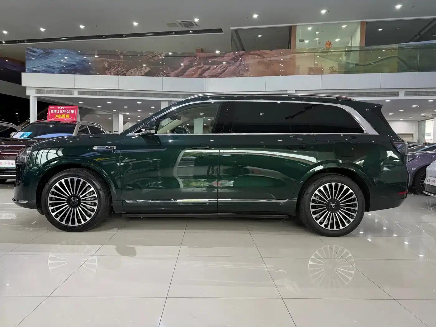 Wenjie M9 2025 Pure Electric Ultra Edition 100kWh 6-Seat Version (192-line LiDAR) — миниатюра 4