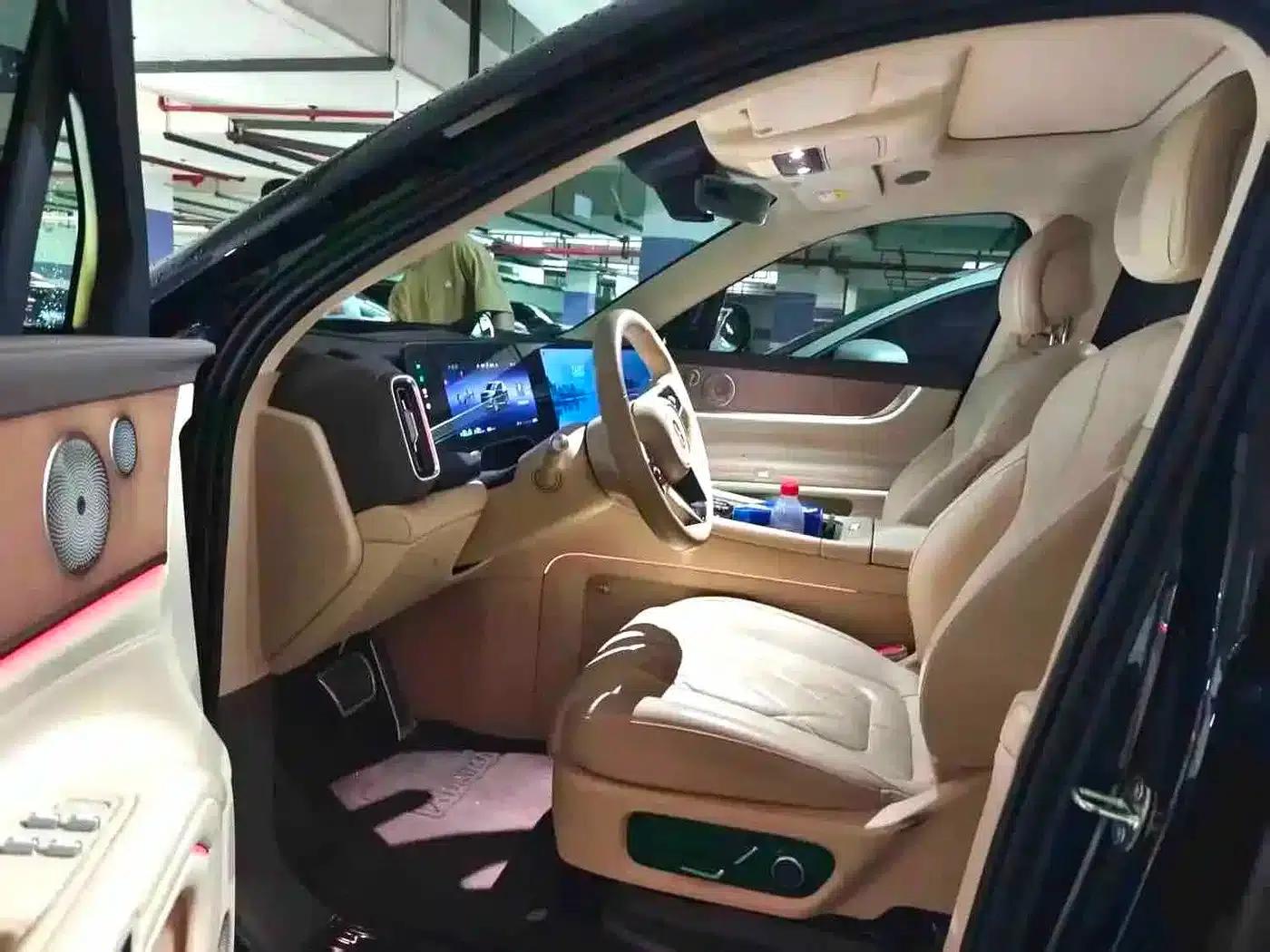 Wenjie M9 2024 Range Extended Ultra Edition 42kWh 6-Seater — миниатюра 7