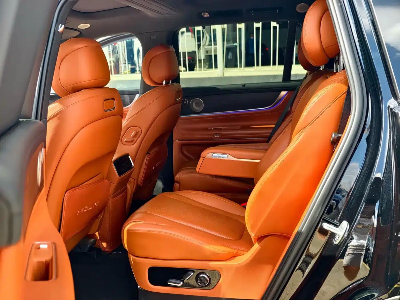 Wenjie M9 2024 Range Extended Ultra Edition 42kWh 6-Seater — миниатюра 13