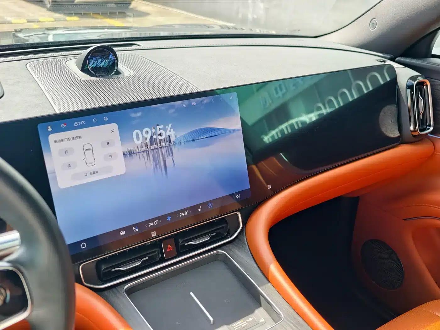 Wenjie M9 2024 Range Extended Ultra Edition 42kWh 6-Seater — миниатюра 14