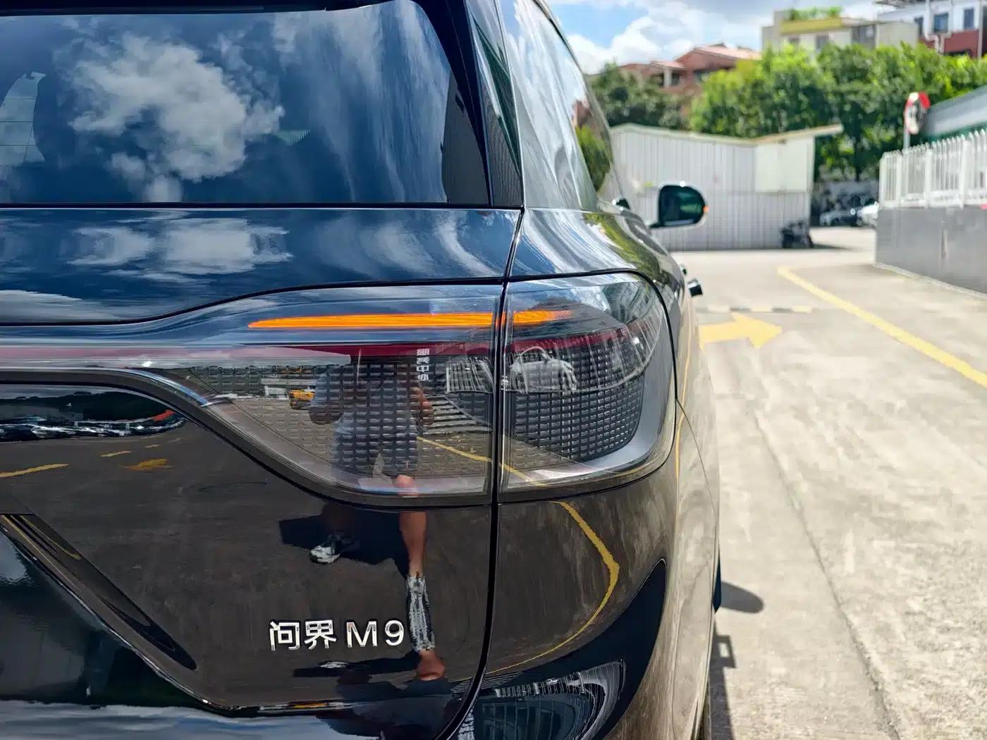 Wenjie M9 2024 Range Extended Ultra Edition 42kWh 6-Seater — миниатюра 9