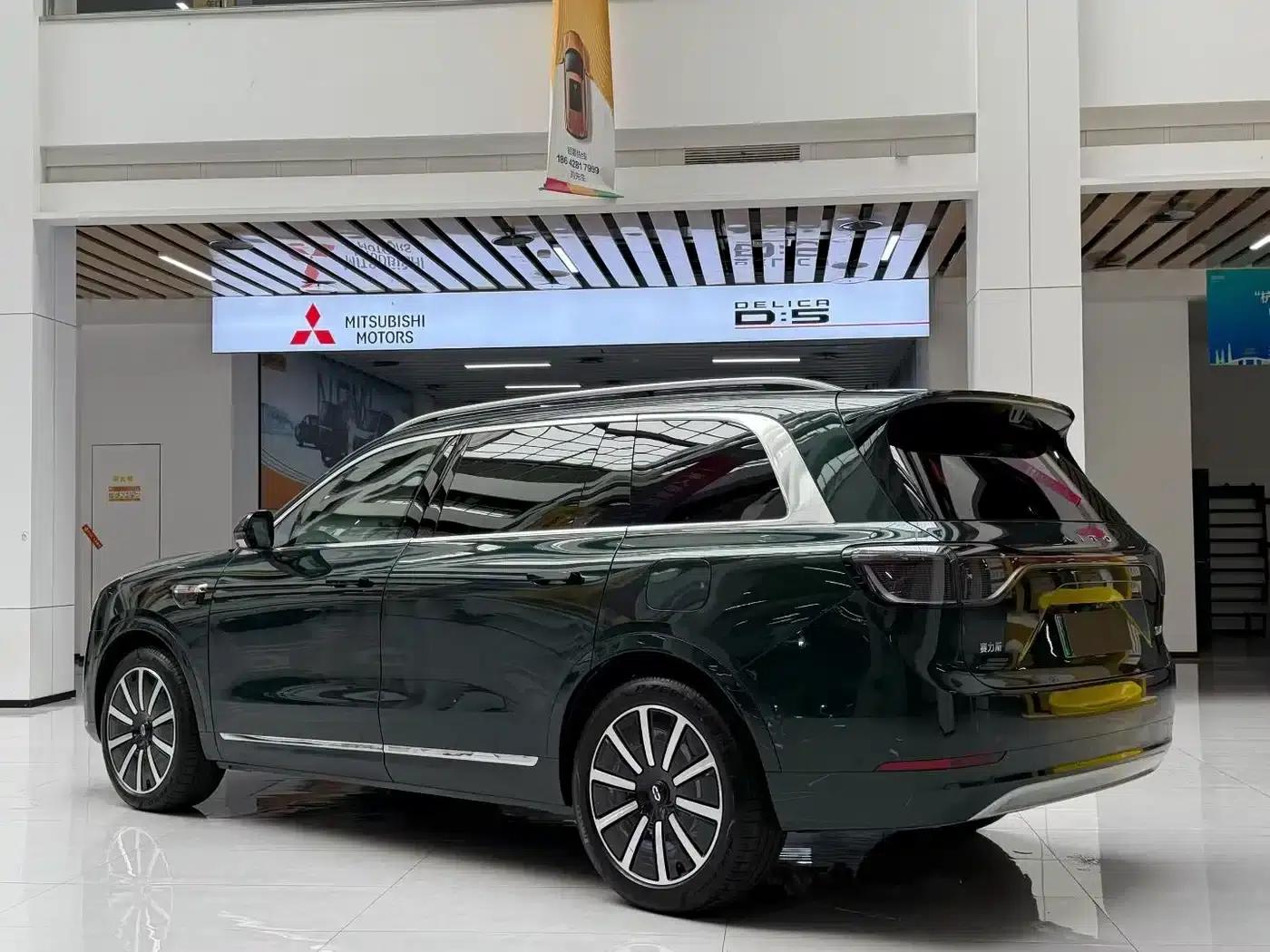 Wenjie M9 2025 Extended Range Max Edition 52kWh 5-Seat Version (192-line LiDAR) — миниатюра 4