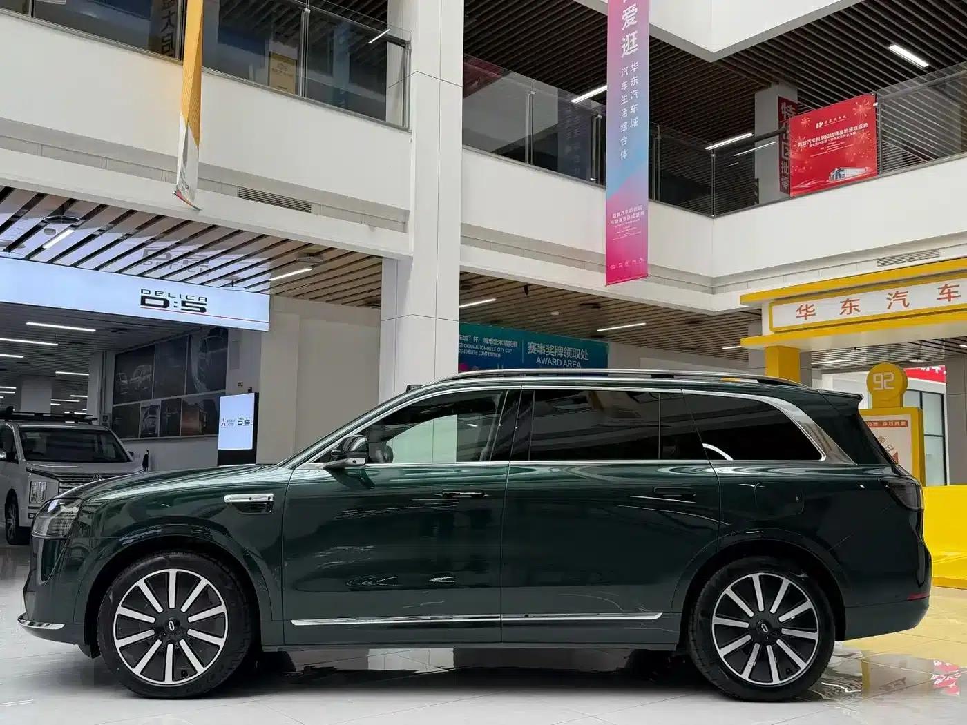 Wenjie M9 2025 Extended Range Max Edition 52kWh 5-Seat Version (192-line LiDAR) — миниатюра 5