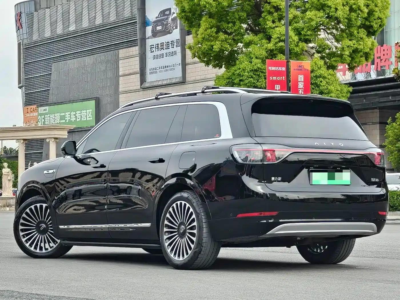 Wenjie M9 2024 Range Extended Ultra Edition 52kWh 6-Seater — миниатюра 8