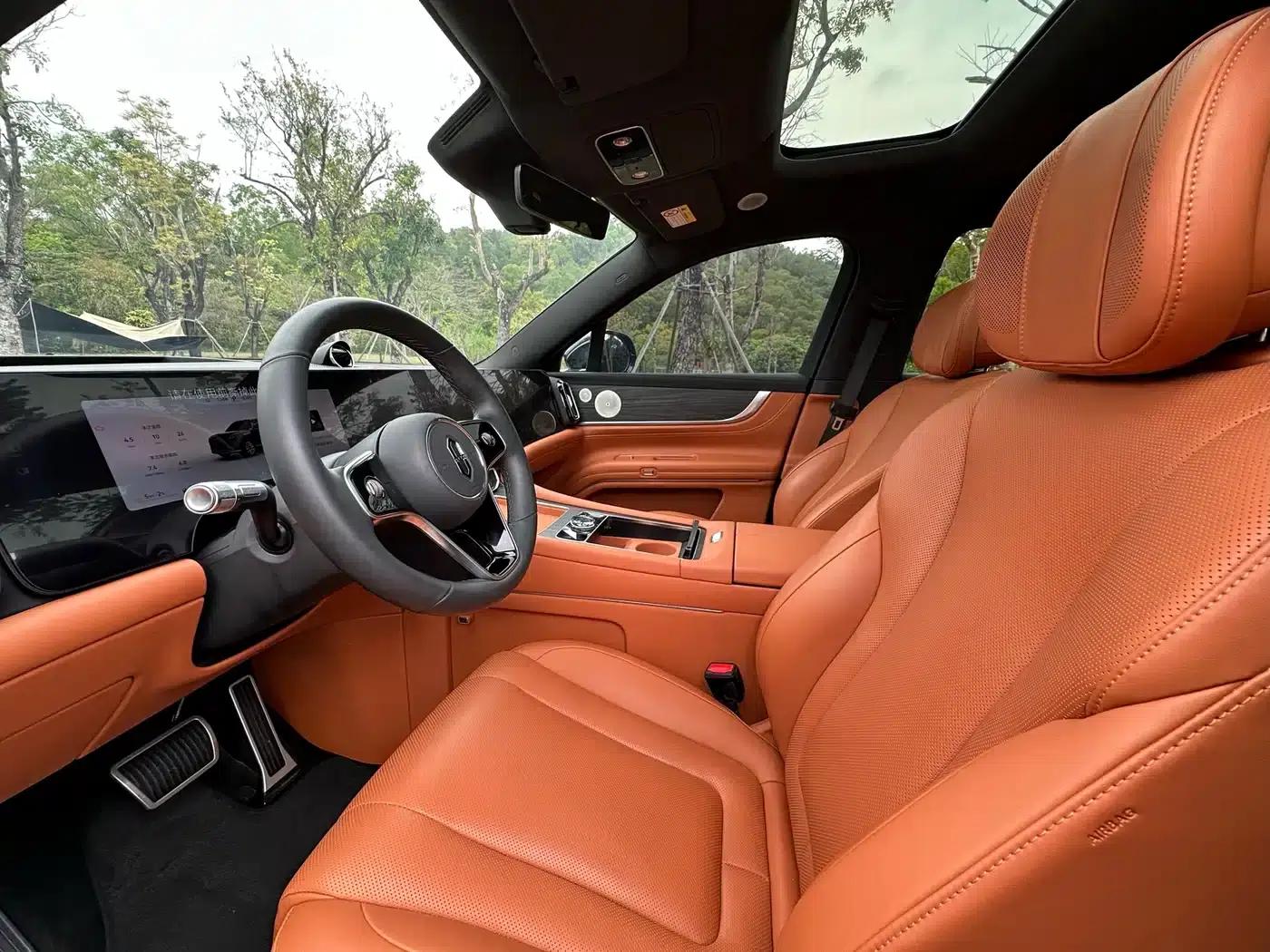 Wenjie M9 2024 Range Extended Max Edition 42kWh 6-Seater — миниатюра 4