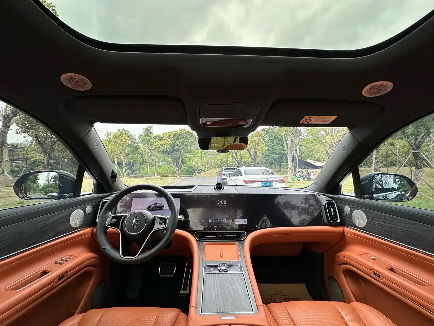 Wenjie M9 2024 Range Extended Max Edition 42kWh 6-Seater — миниатюра 5