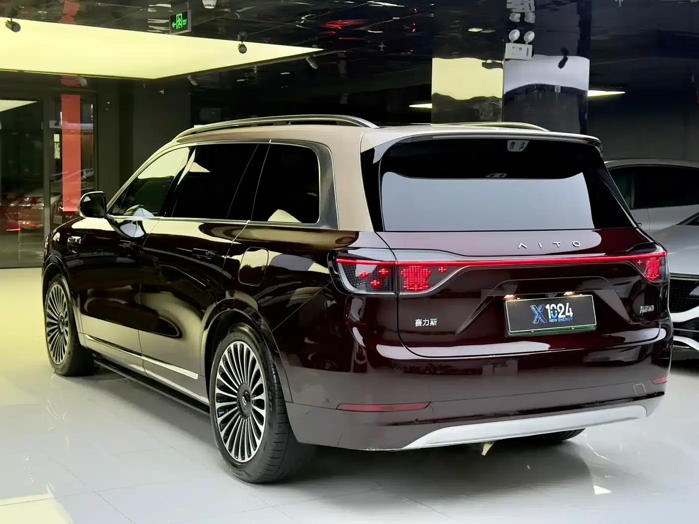 Wenjie M9 2025 Ultra Extended Range Edition (52kWh, 5-seater, 192-line LiDAR) — миниатюра 22