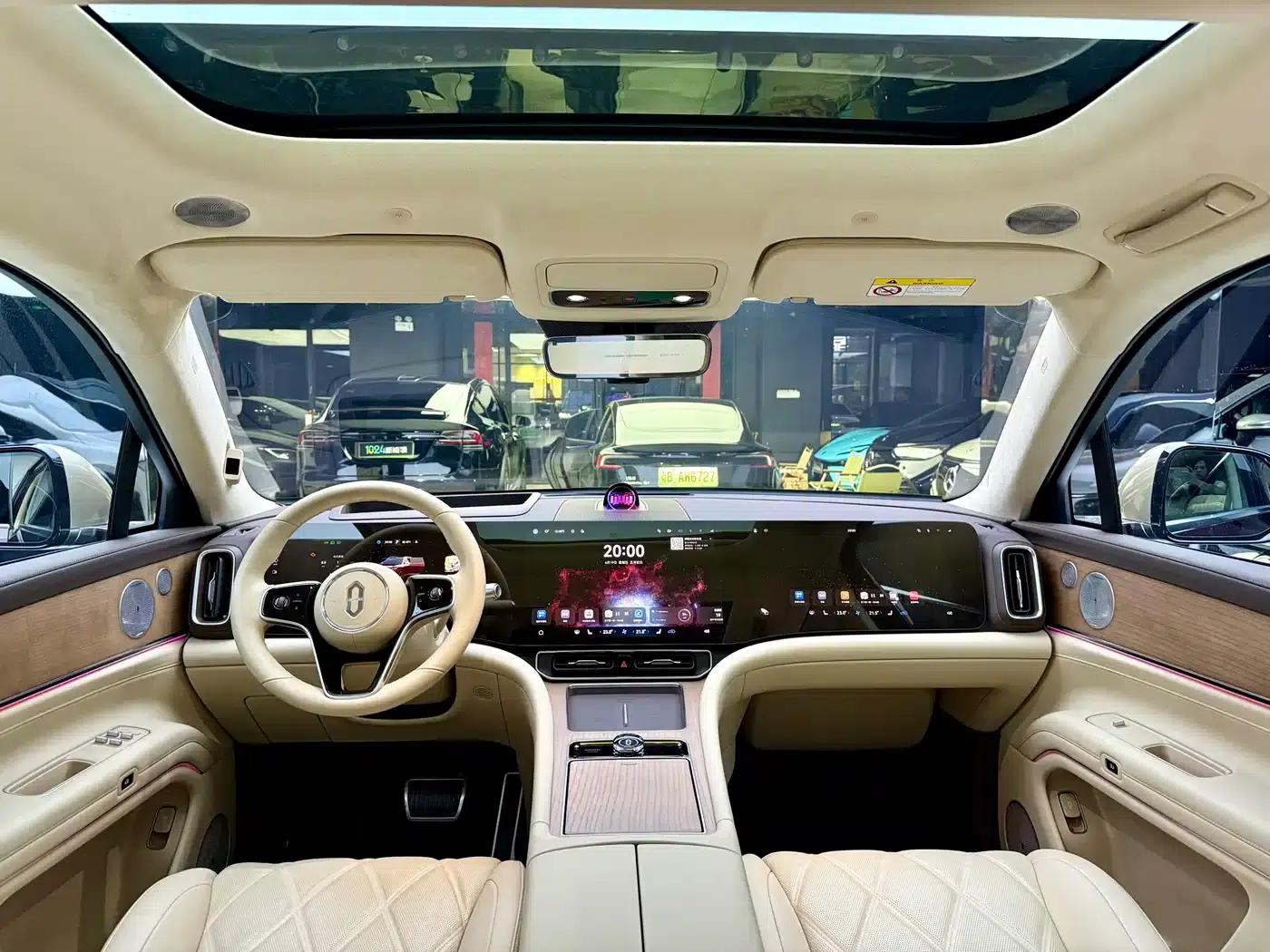 Wenjie M9 2025 Ultra Extended Range Edition (52kWh, 5-seater, 192-line LiDAR) — миниатюра 10