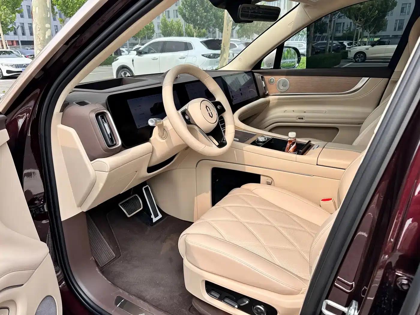 Wenjie M9 2025 Extended Range Ultra Edition 52kWh 5-Seat Version (896-line LiDAR) — миниатюра 7