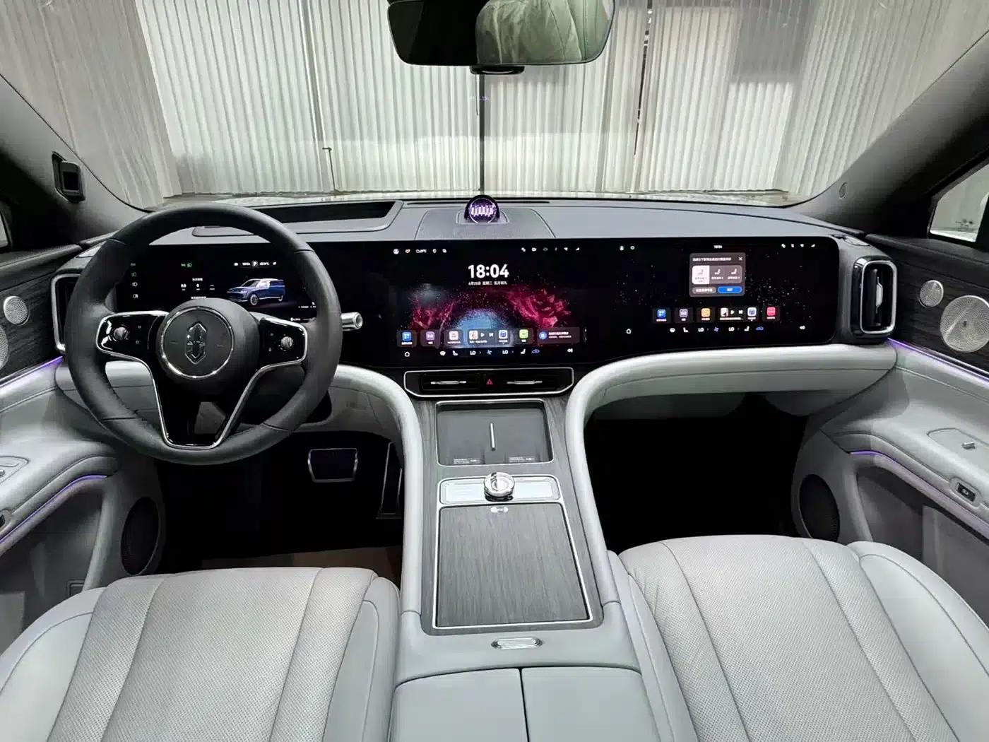 Wenjie M9 2024 Range Extended Max Edition 42kWh 6-Seater — миниатюра 4