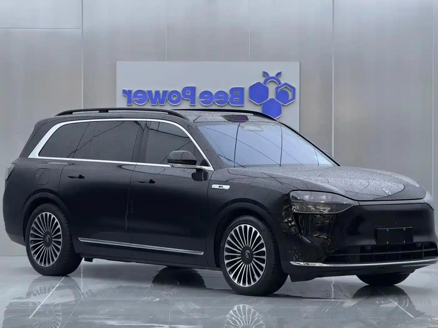 Wenjie M9 2024 Range Extended Max Edition 42kWh 6-Seater — миниатюра 3