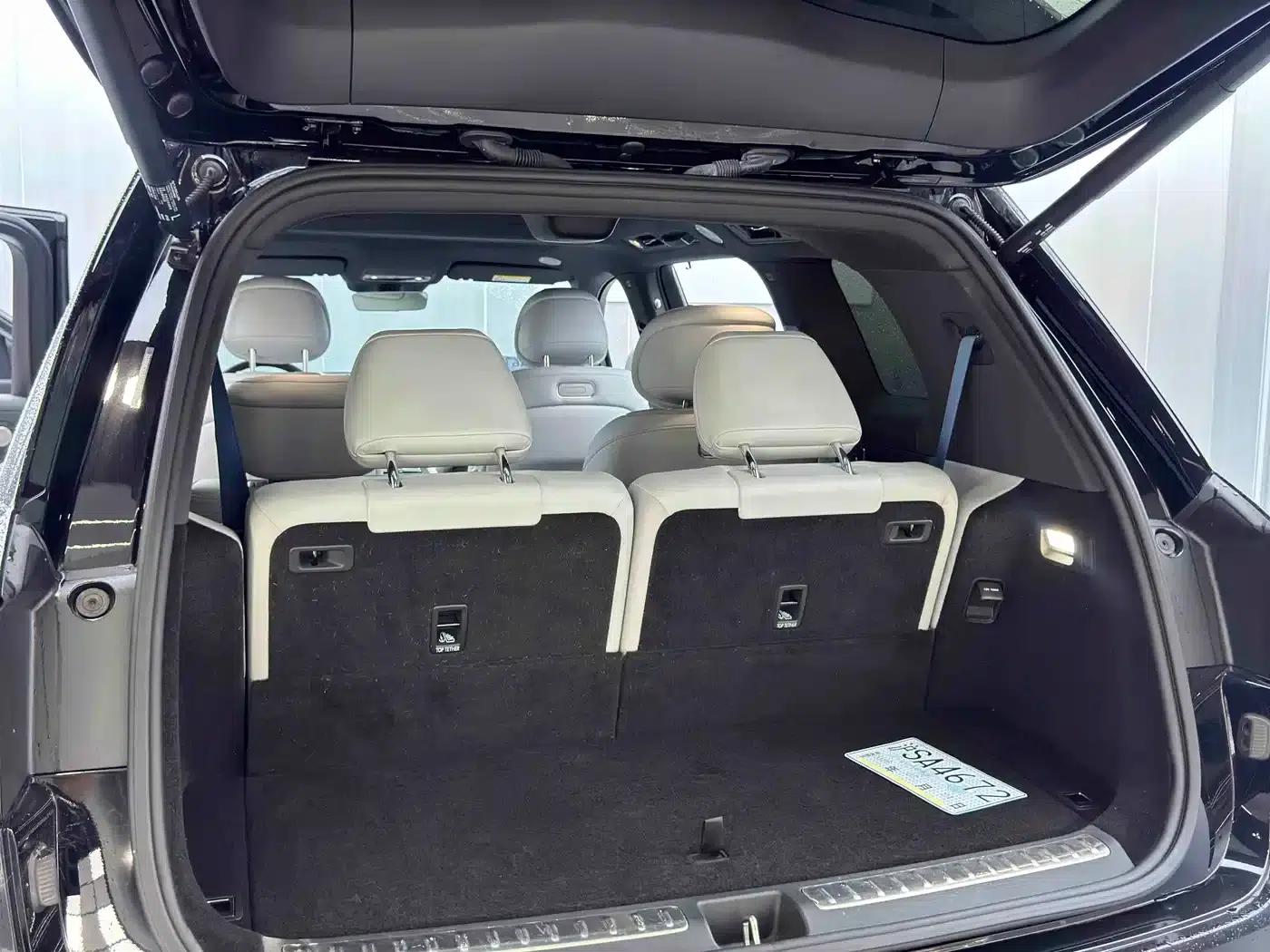 Wenjie M9 2024 Range Extended Max Edition 42kWh 6-Seater — миниатюра 26