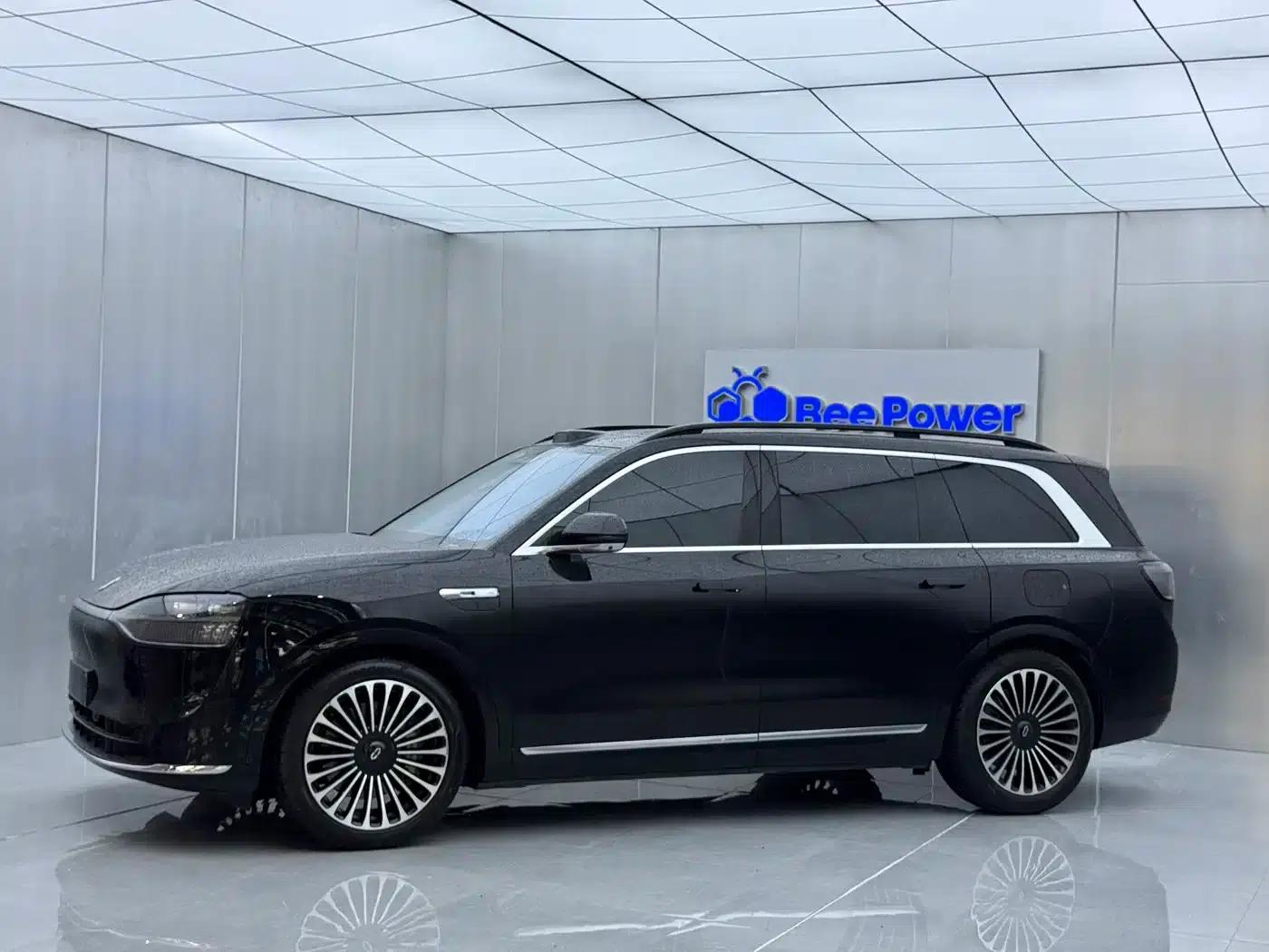 Wenjie M9 2024 Range Extended Max Edition 42kWh 6-Seater — миниатюра 4