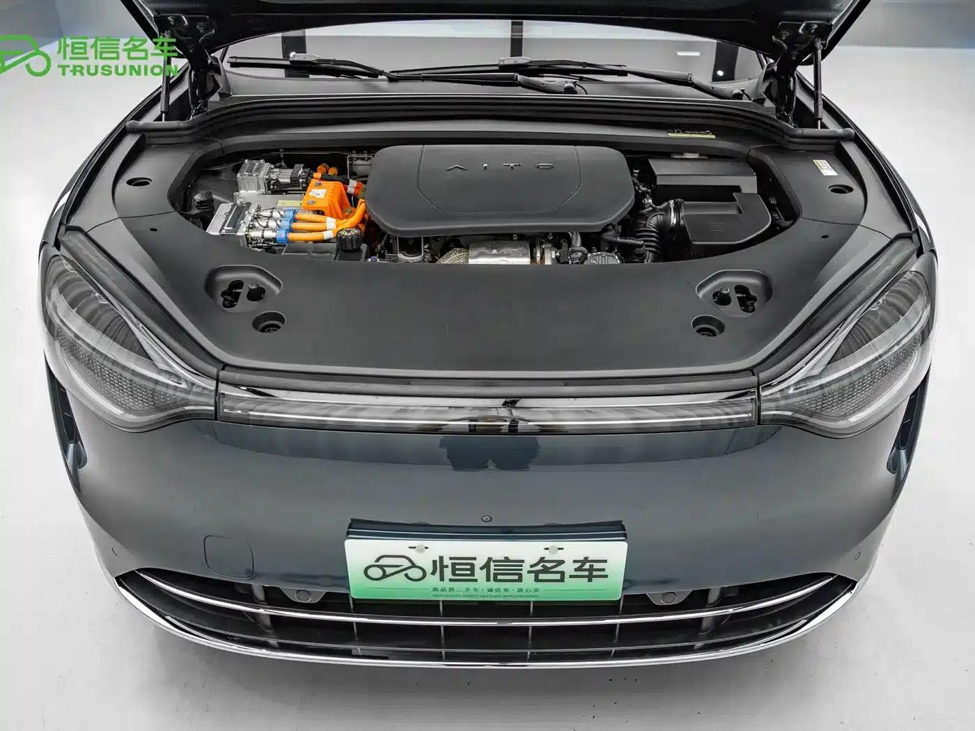 Wenjie M9 2024 Range Extended Max Edition 42kWh 5-Seater — миниатюра 21
