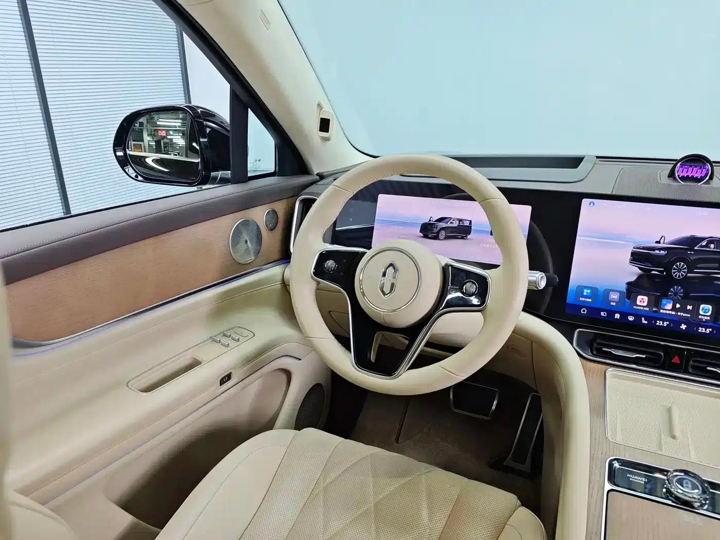 Wenjie M9 2024 Range Extended Ultra Edition 42kWh 6-Seater — миниатюра 25