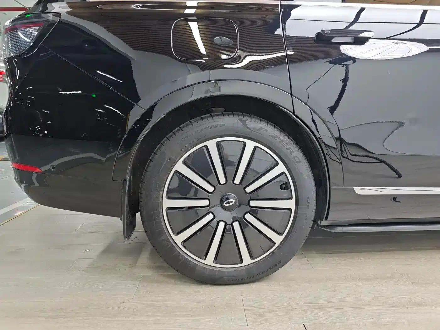 Wenjie M9 2024 Range Extended Ultra Edition 42kWh 6-Seater — миниатюра 50